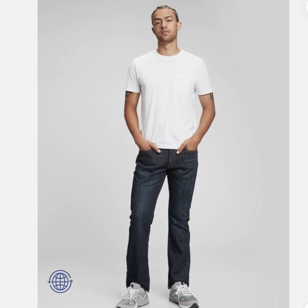 NWT GAP Men’s Indigo Boot Jeans made with Washwell™ technology,  size 32x32
